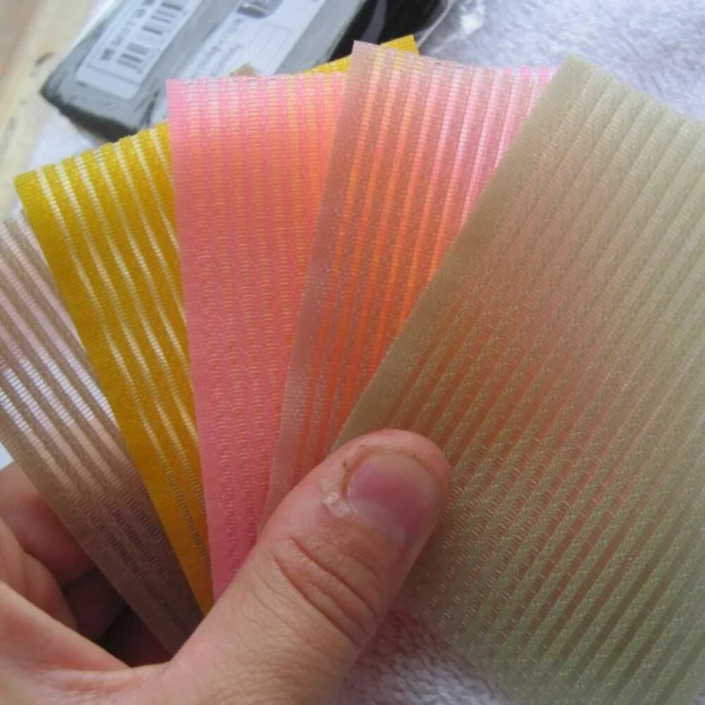 Self Holding Hook & Loop Squares Secure Hair for Make Up Straightening Squares
